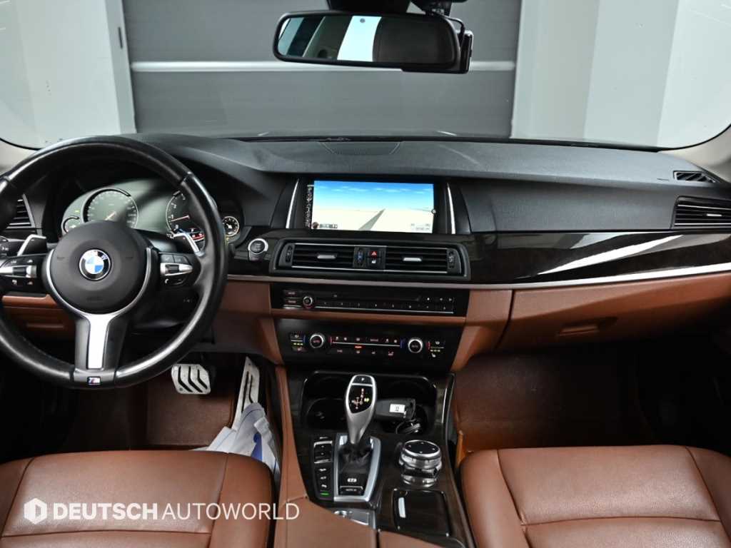 BMW 5 Series - Vista 7