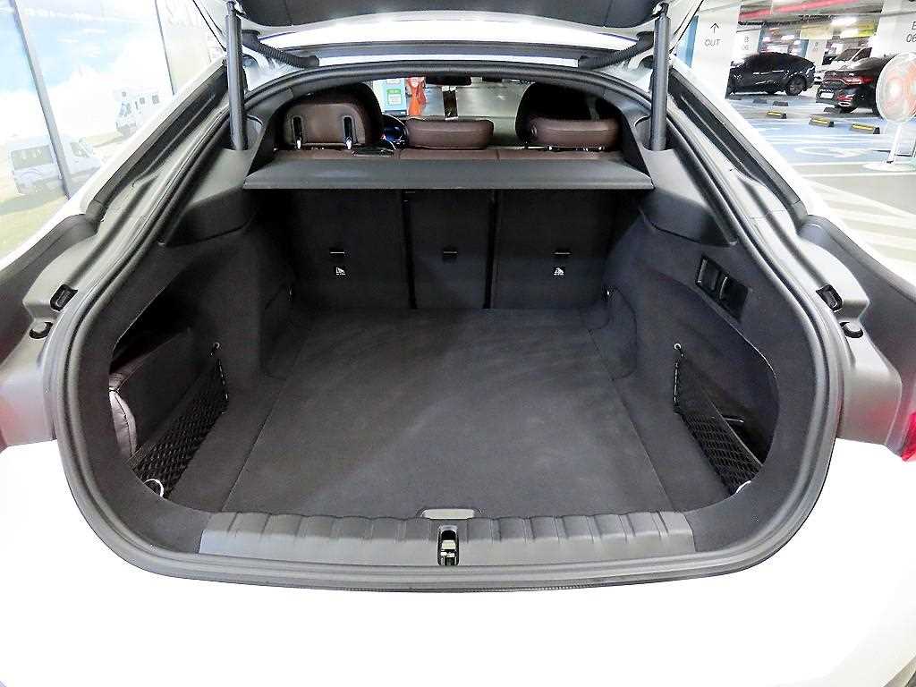 BMW i4 2023 Blanco - Importación desde Corea - HF Imports Iquique - Foto 17
