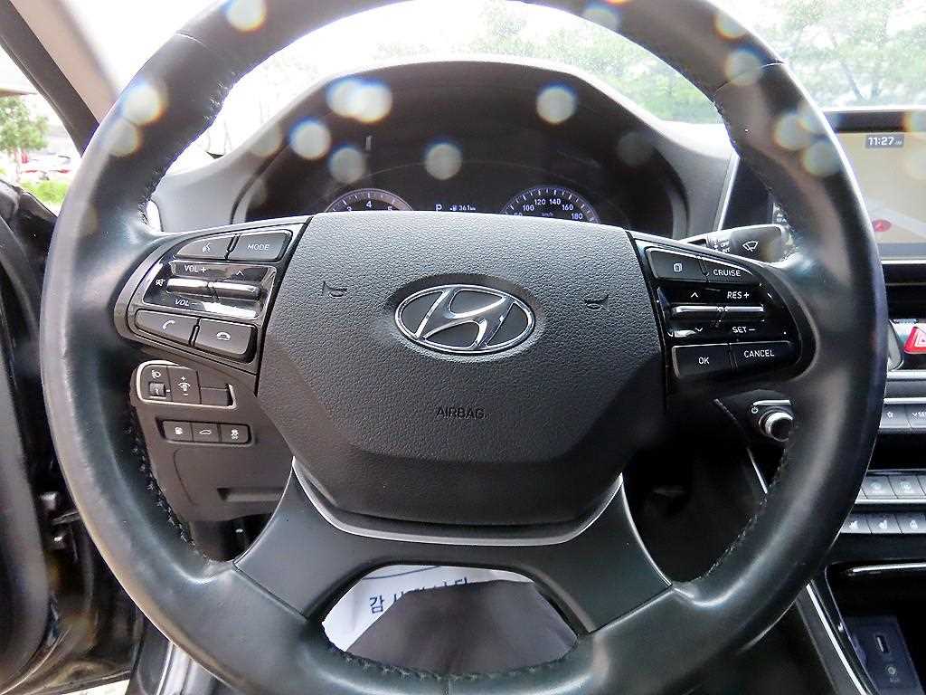 HYUNDAI Grandeur - Vista 8