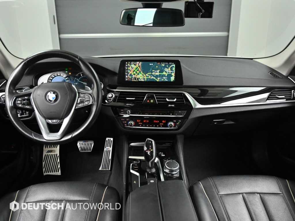 BMW 5 Series - Vista 7