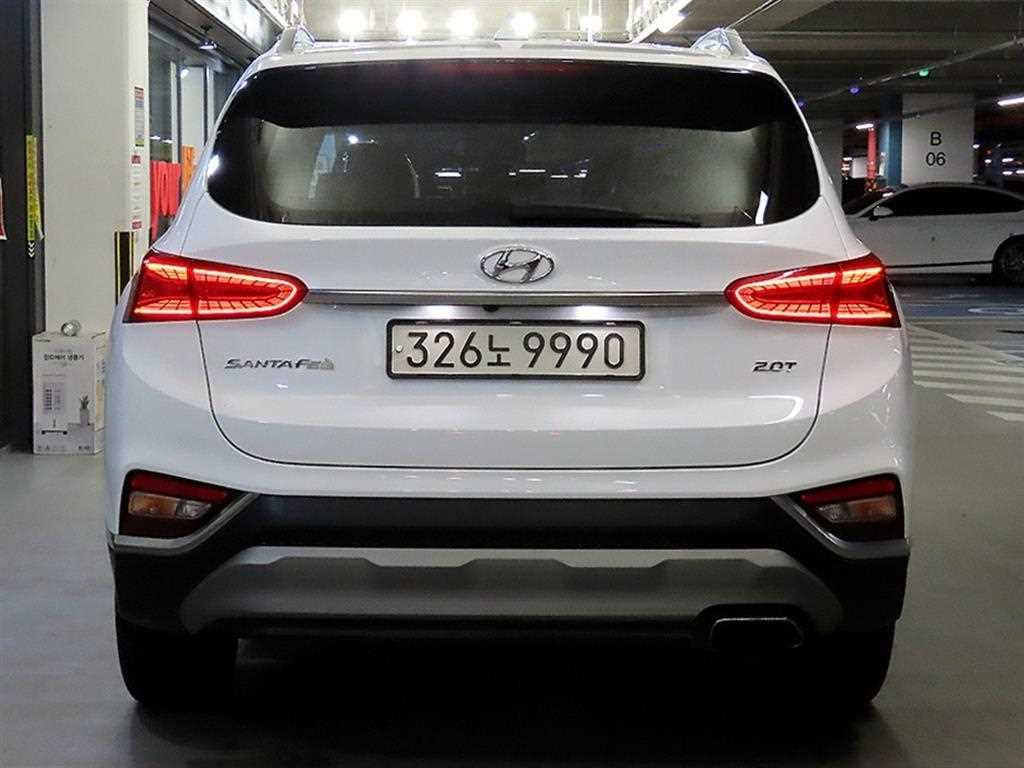 HYUNDAI Santa Fe - Vista 5