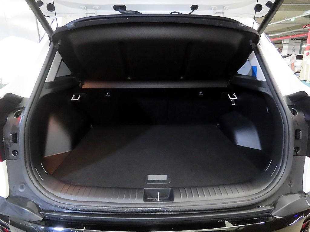 KIA Seltos 2023 Blanco - Importación desde Corea - HF Imports Iquique - Foto 16