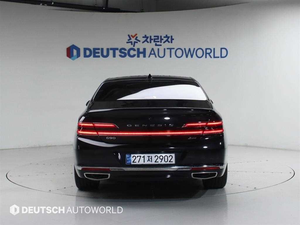 Genesis G90 - Vista 4