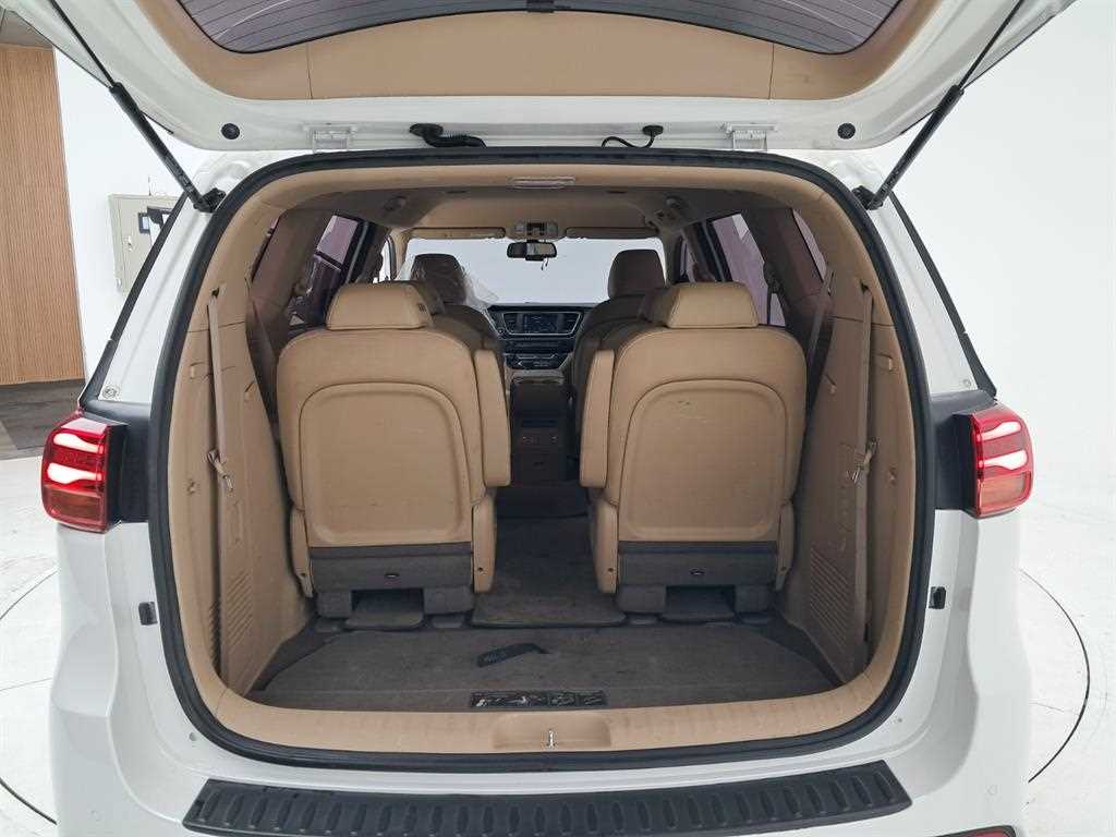 KIA Carnival 2020 Blanco - Importación desde Corea - HF Imports Iquique - Foto 17