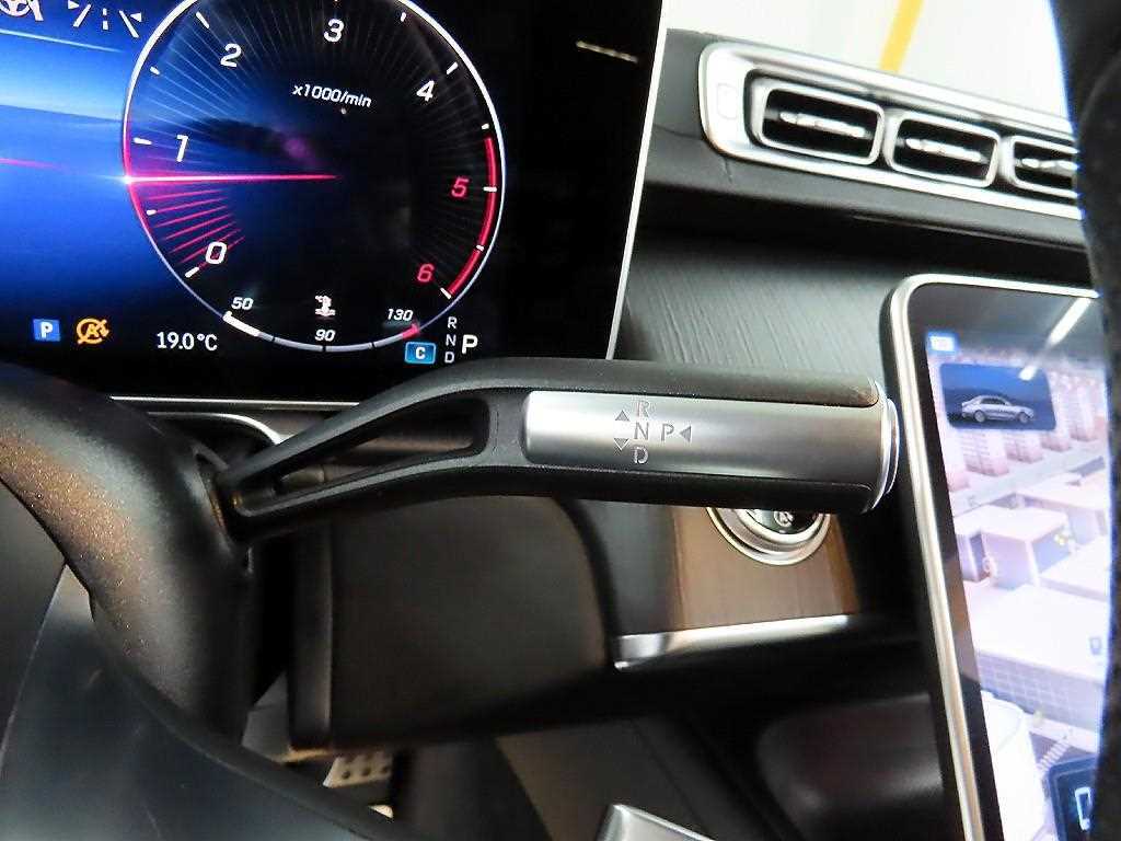Mercedes Benz S Class - Vista 10