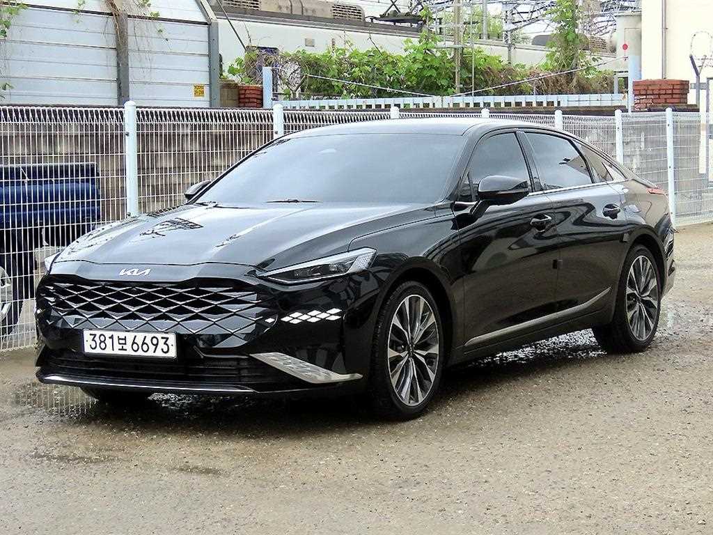KIA K8 - Vista 2