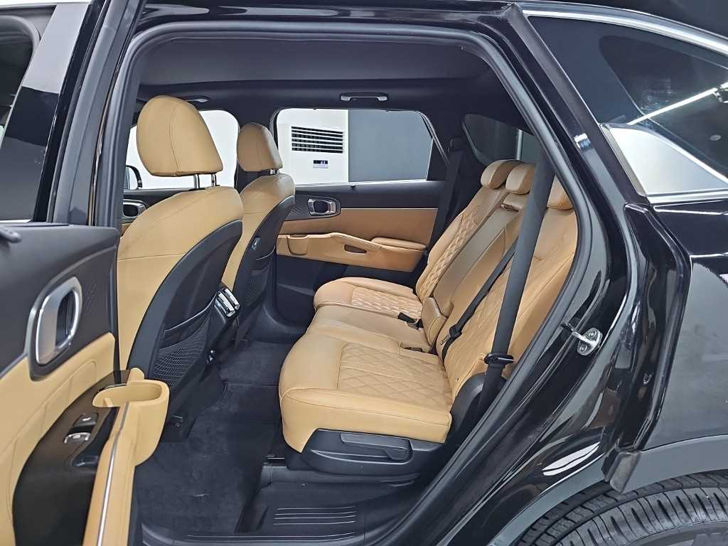 KIA Sorento - Vista 12