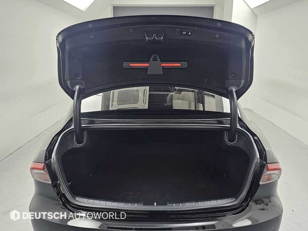 HYUNDAI Grandeur 2023 Negro - Importación desde Corea - HF Imports Iquique - Foto 19