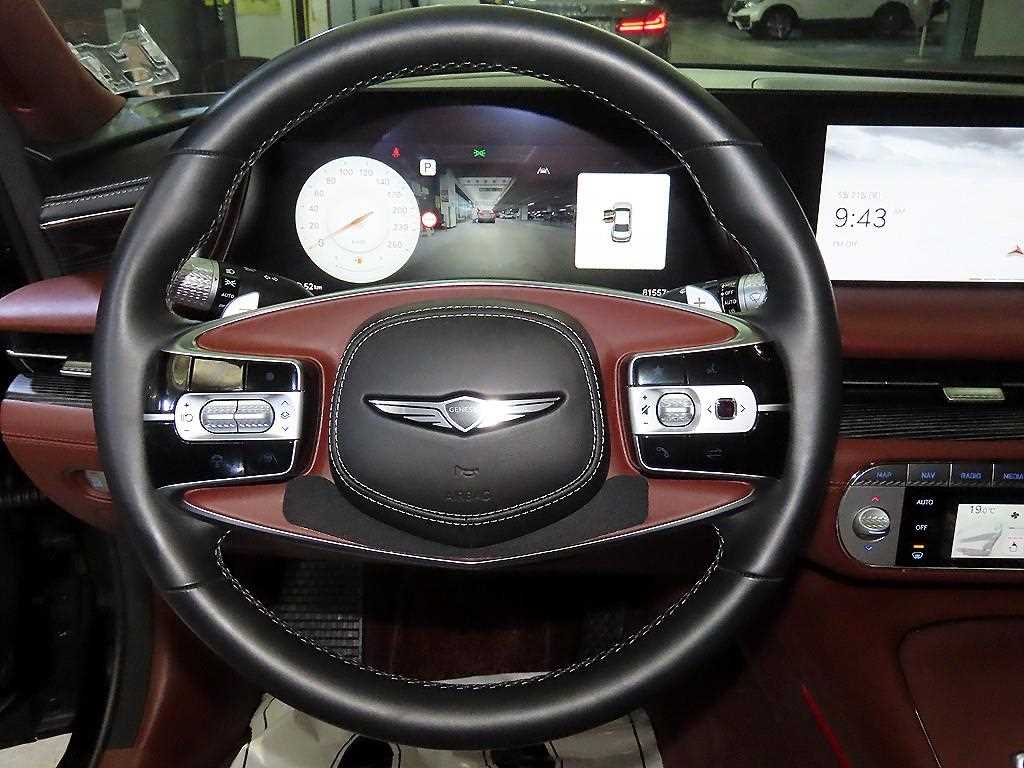 Genesis G90 - Vista 8