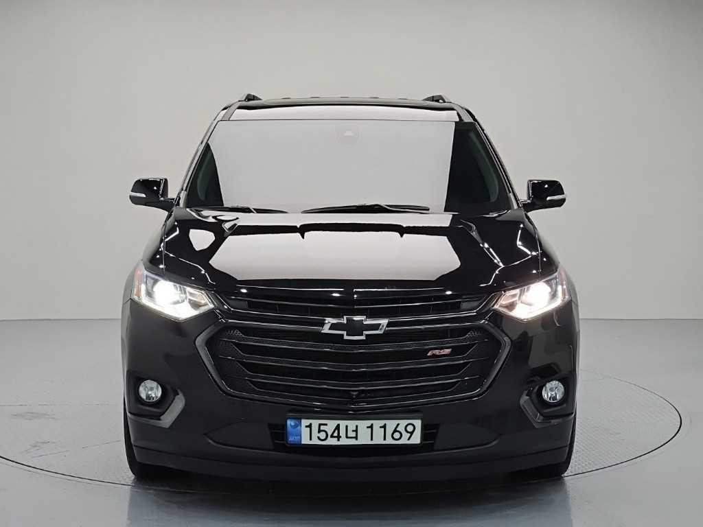 Chevrolet Travers - Vista 2