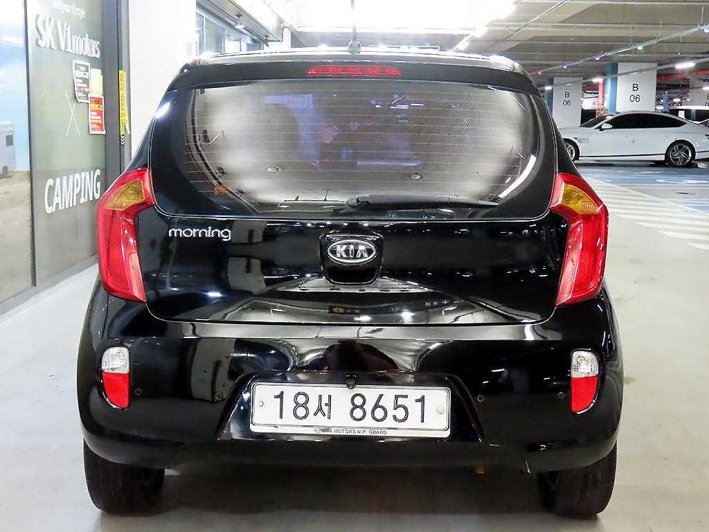 KIA Morning - Vista 5