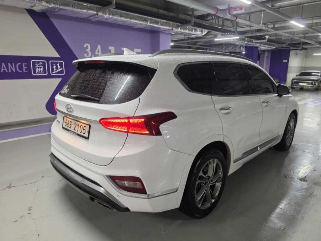 HYUNDAI Santa Fe - Vista 5