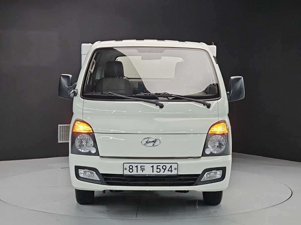 Small Truck Cargo (small) - Vista 2
