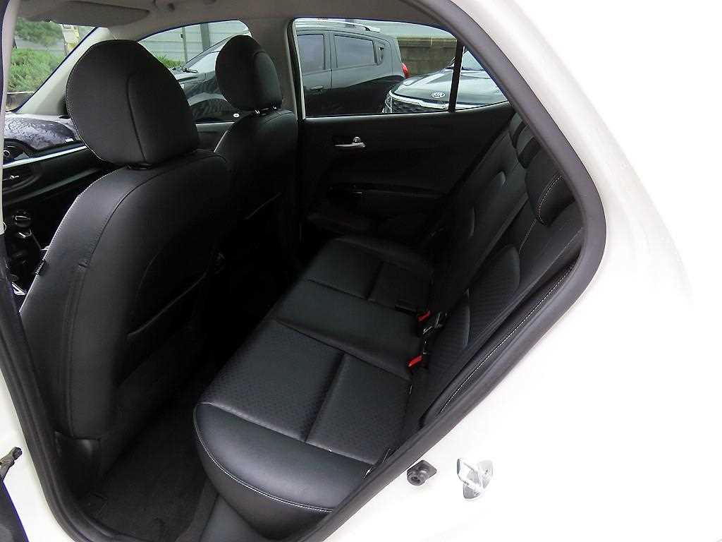 KIA Morning - Vista 6
