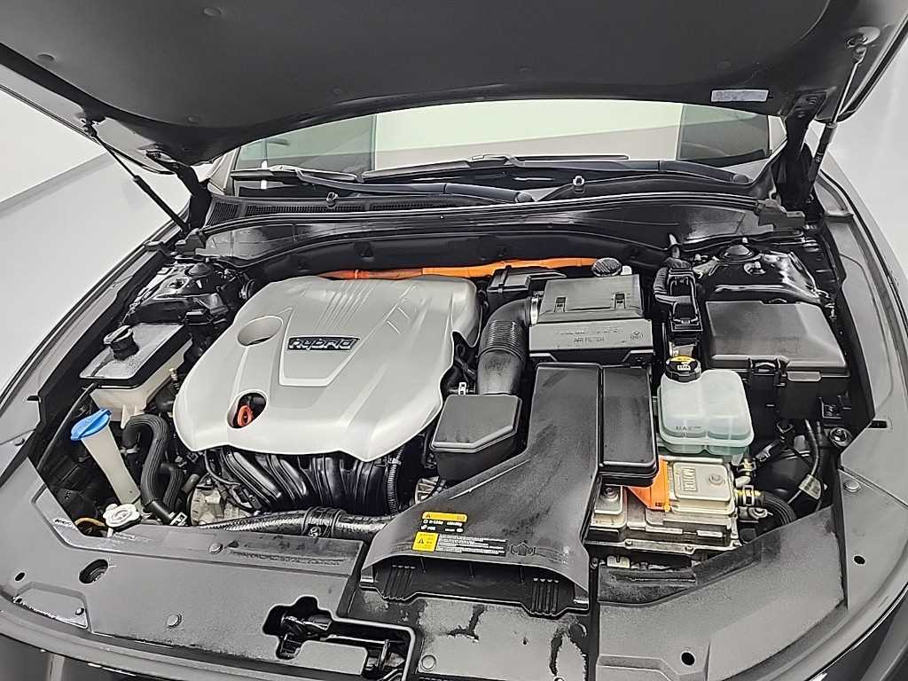 HYUNDAI Grandeur - Vista 5