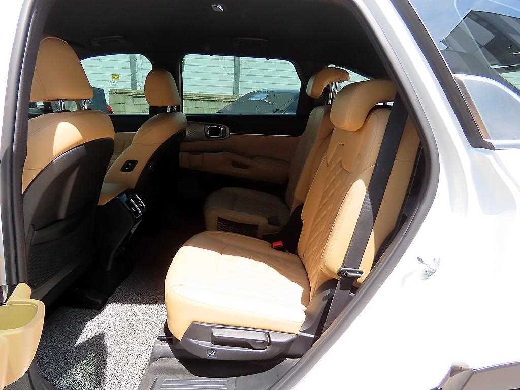KIA Sorento - Vista 6