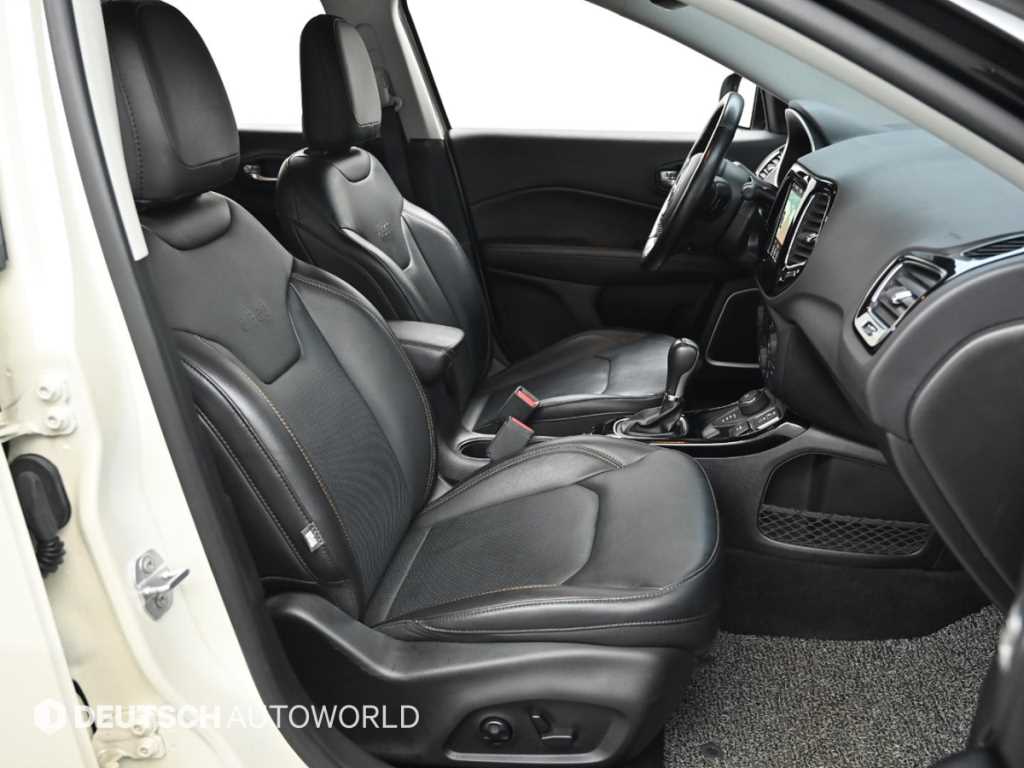 Jeep Compass - Vista 10