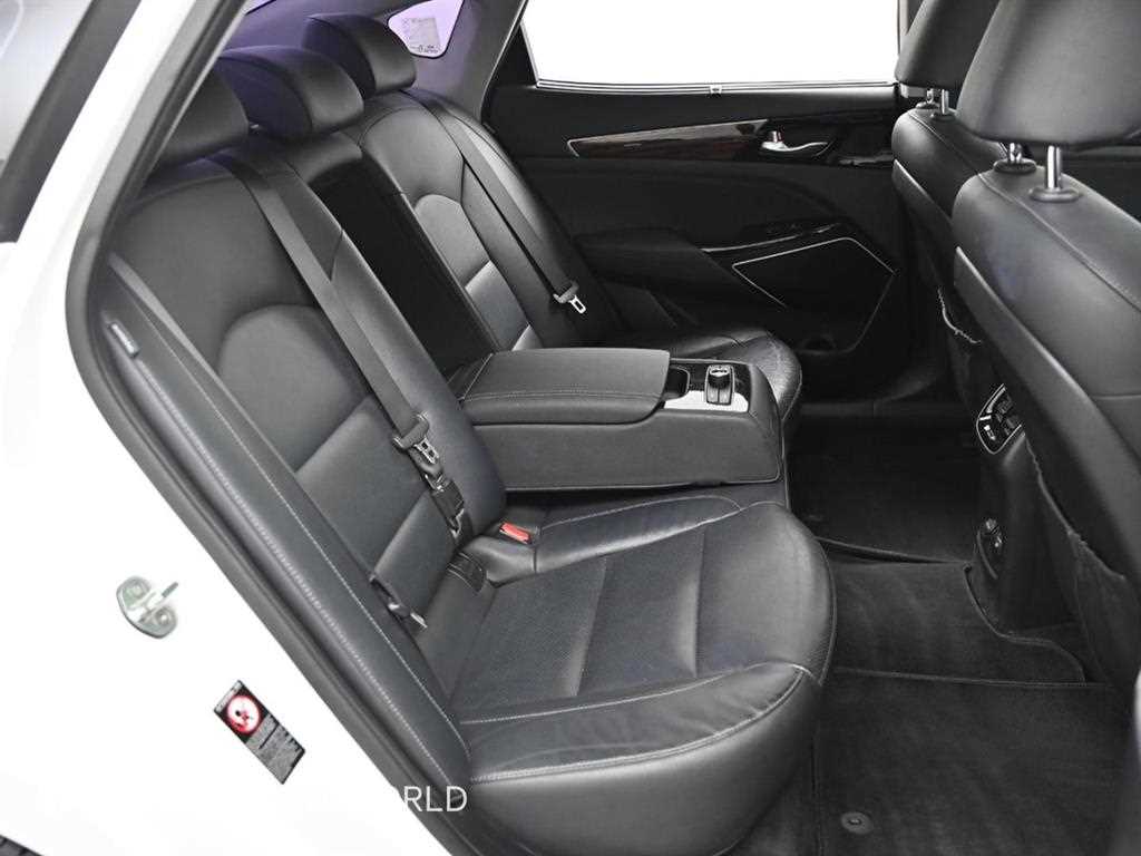 KIA K7 - Vista 12