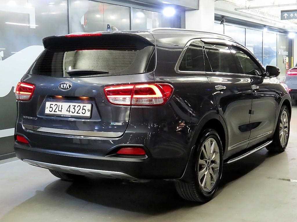 KIA Sorento - Vista 4