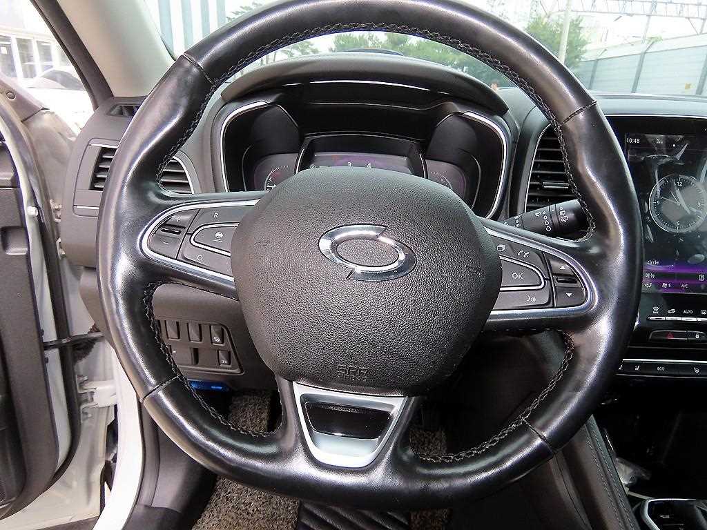 SAMSUNG QM6 - Vista 8