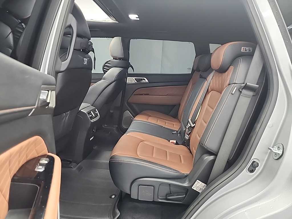 Ssangyong Rexton - Vista 12