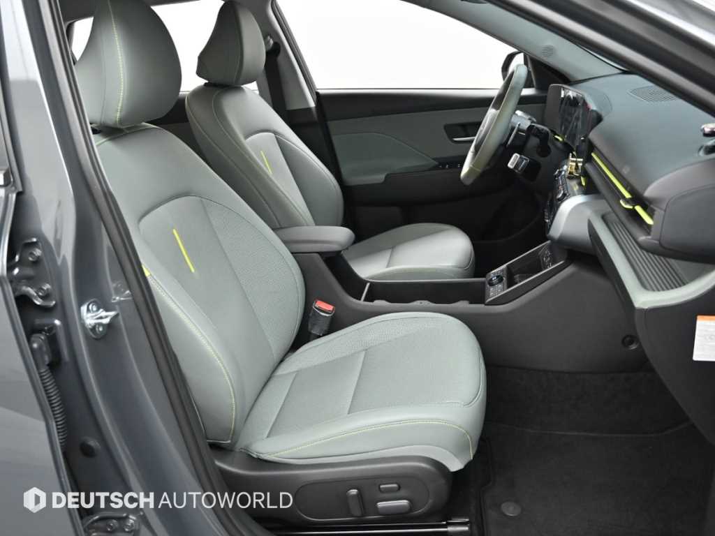 HYUNDAI Kona - Vista 10