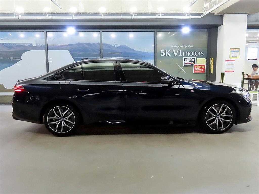 BMW i5 - Vista 3
