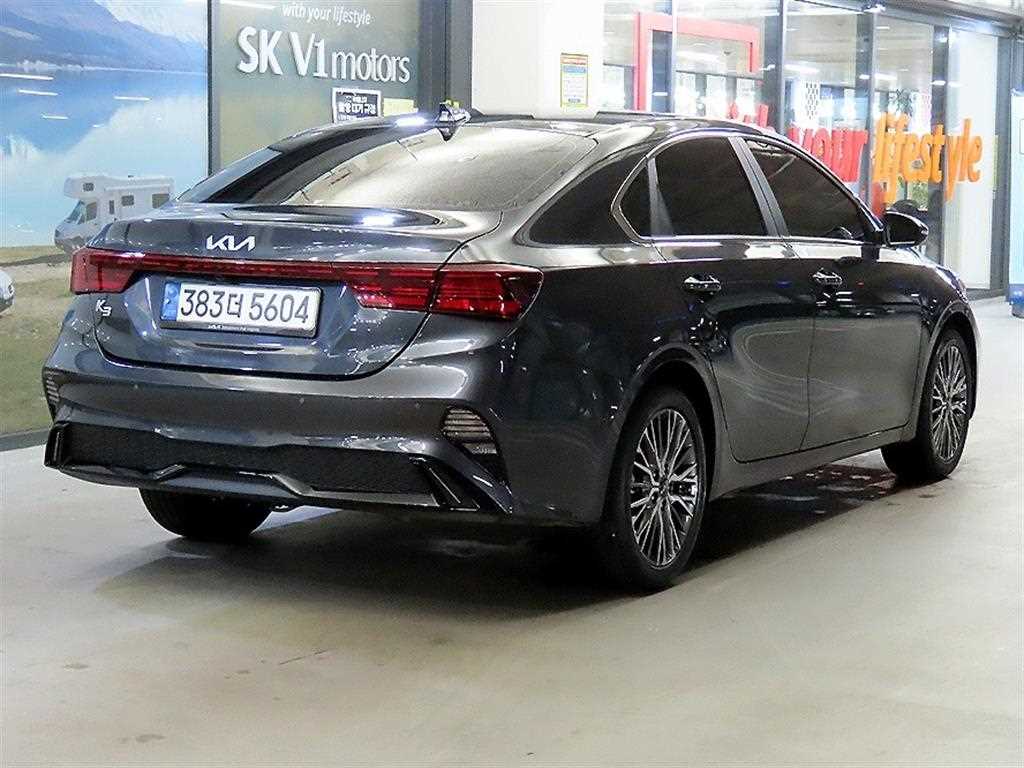 KIA K3 - Vista 4