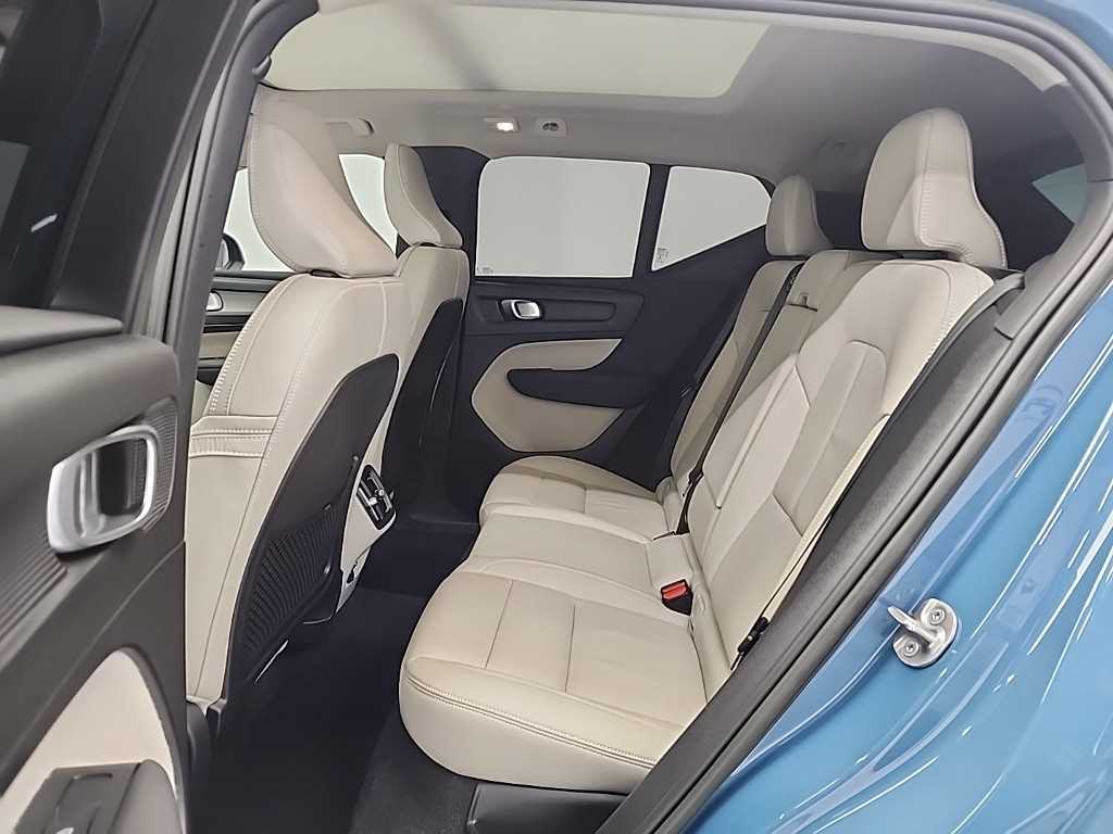 Volvo XC40 - Vista 12