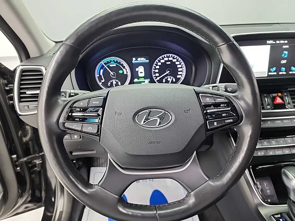 HYUNDAI Grandeur - Vista 9