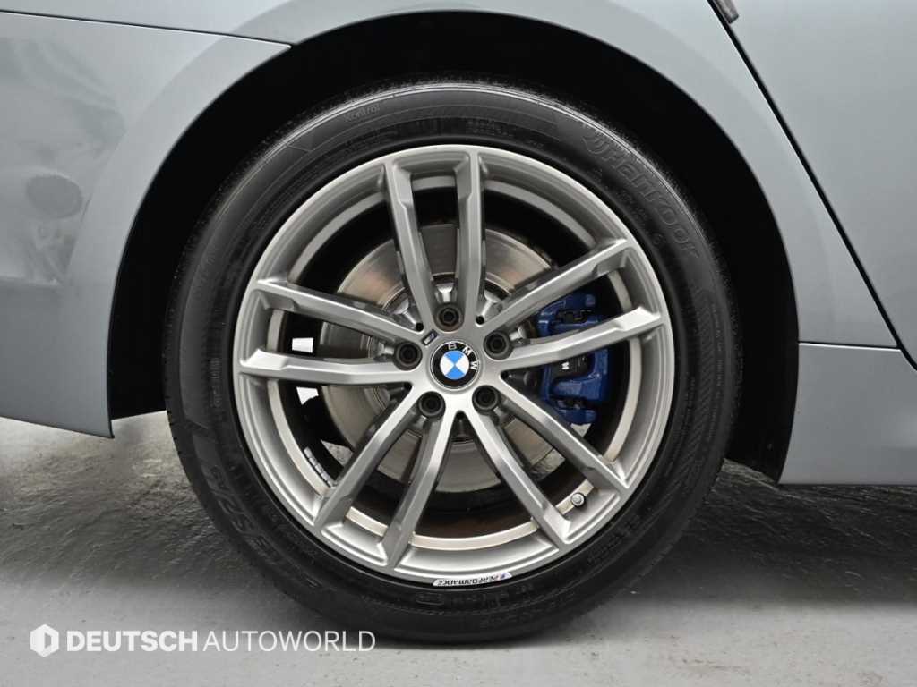 BMW 5 Series - Vista 5
