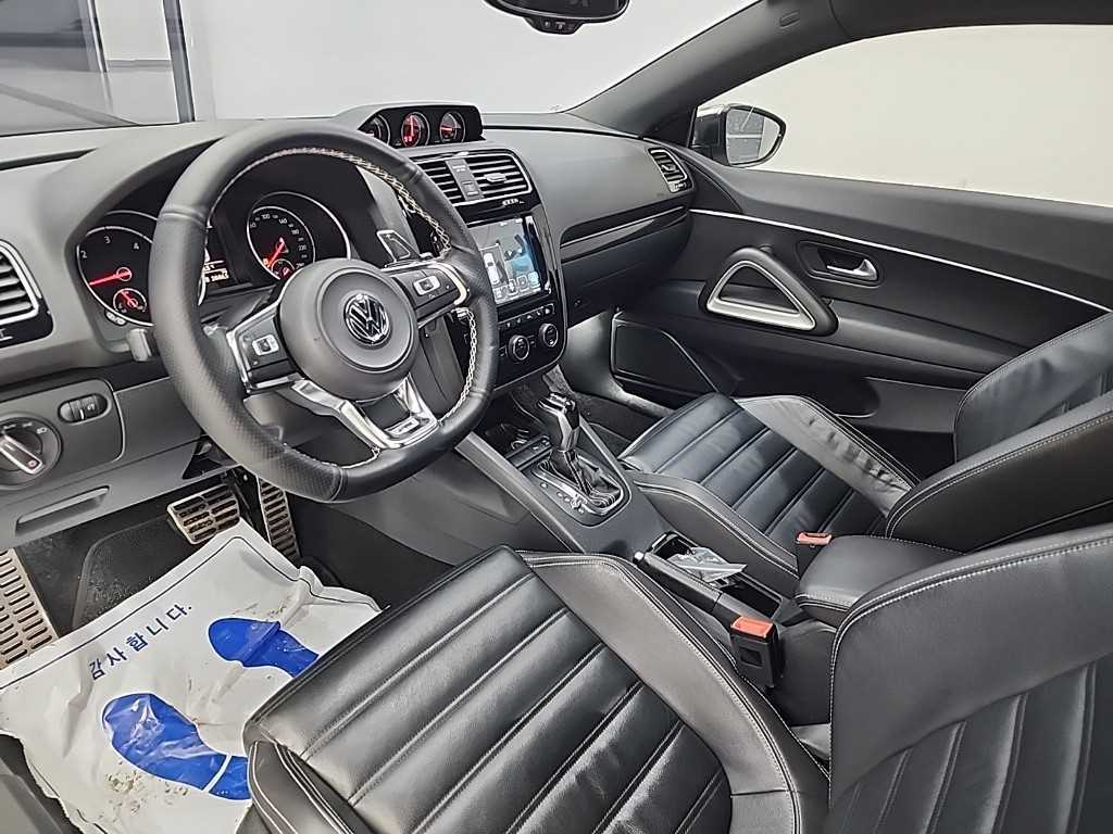 Volkswagen Scirocco - Vista 6
