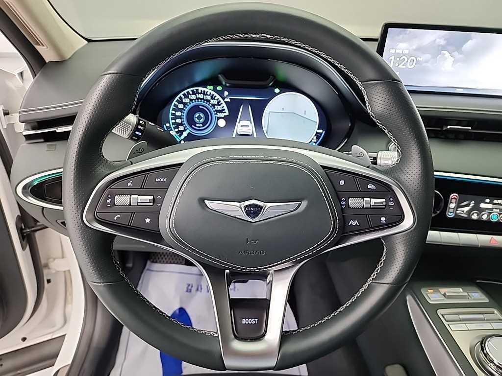 Genesis GV70 - Vista 9