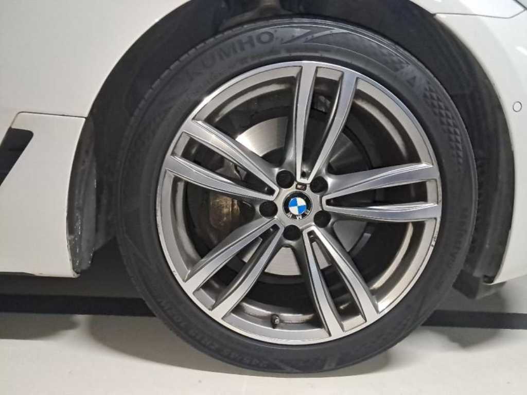 BMW Gran Turismo 2020 Blanco - Importación desde Corea - HF Imports Iquique - Foto 13