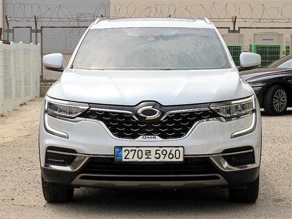 SAMSUNG QM6 2021 Blanco - Importación desde Corea - HF Imports Iquique - Foto 1