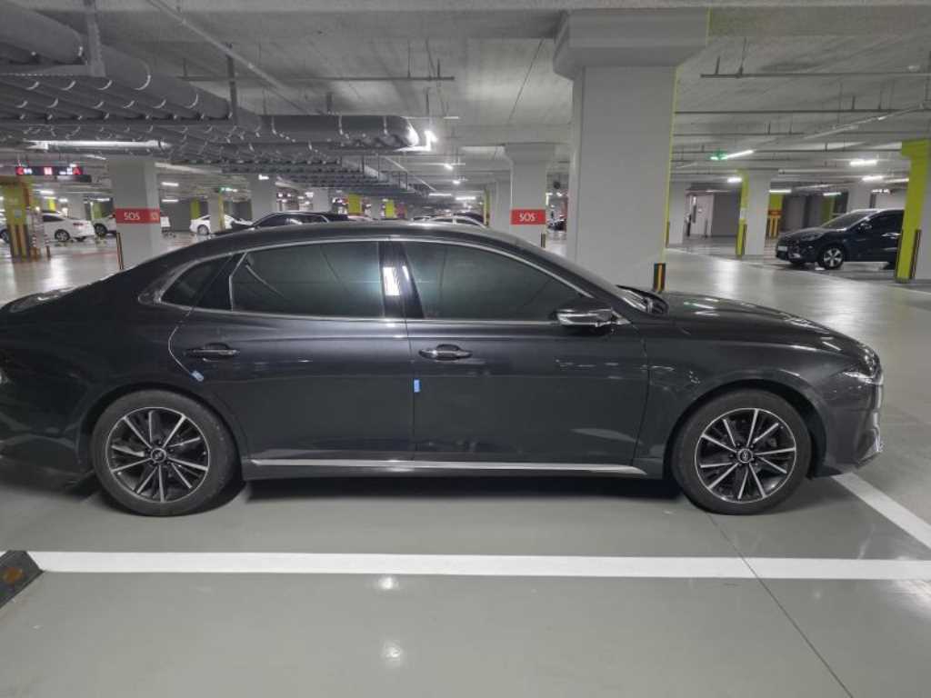 HYUNDAI Grandeur - Vista 2