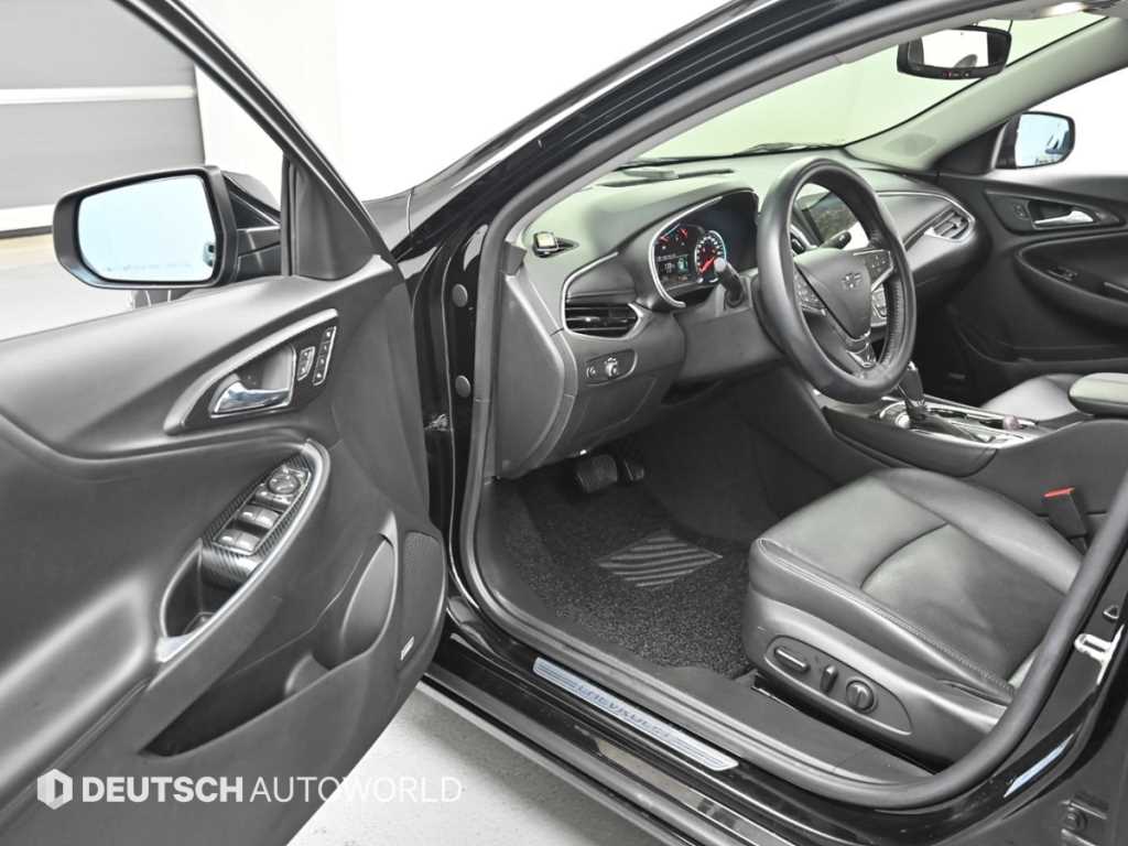 Chevrolet Malibu - Vista 11