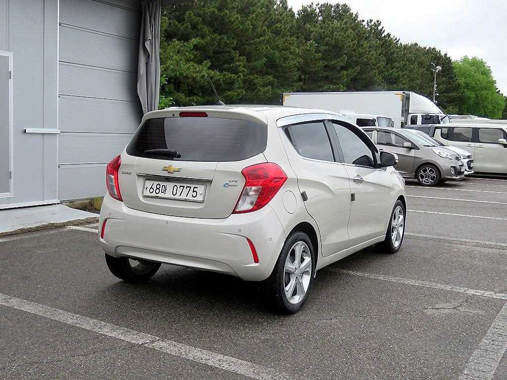 Chevrolet Spark - Vista 4