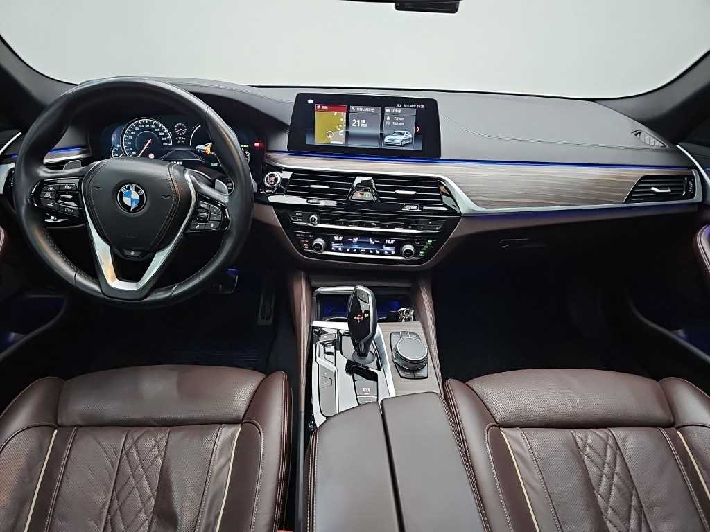 BMW 5 Series - Vista 7