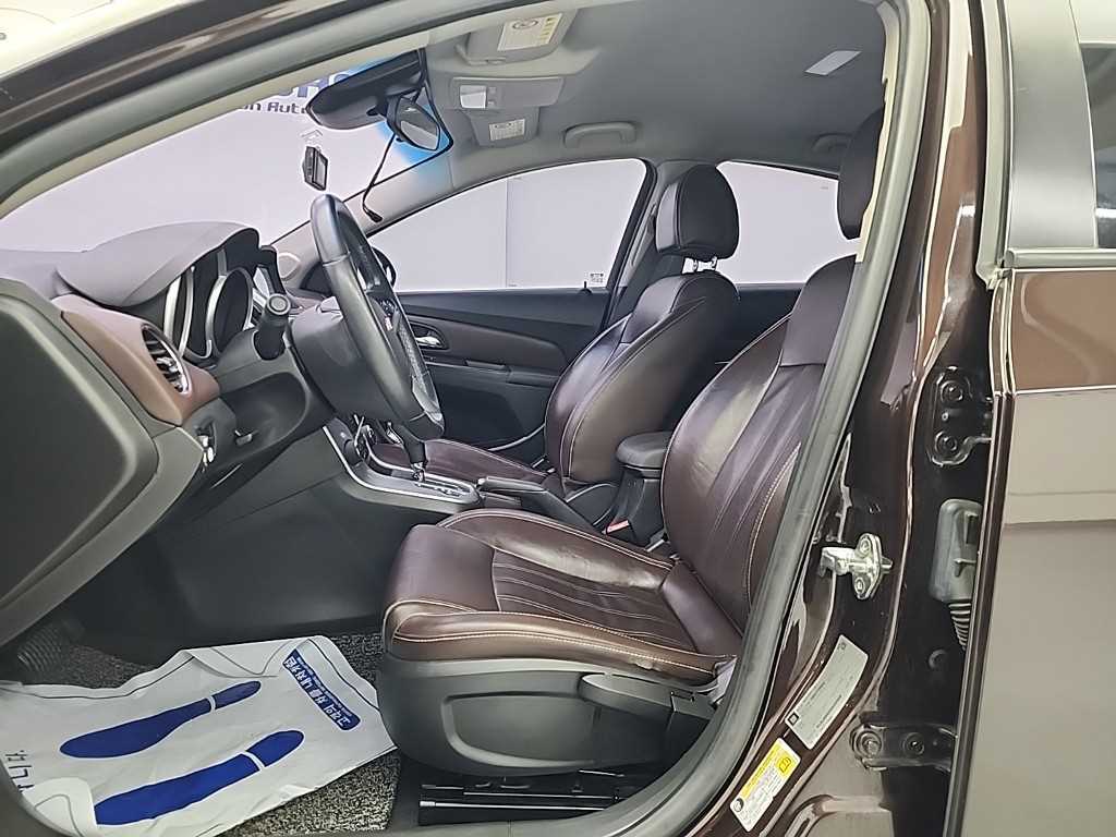 Chevrolet Cruise - Vista 11