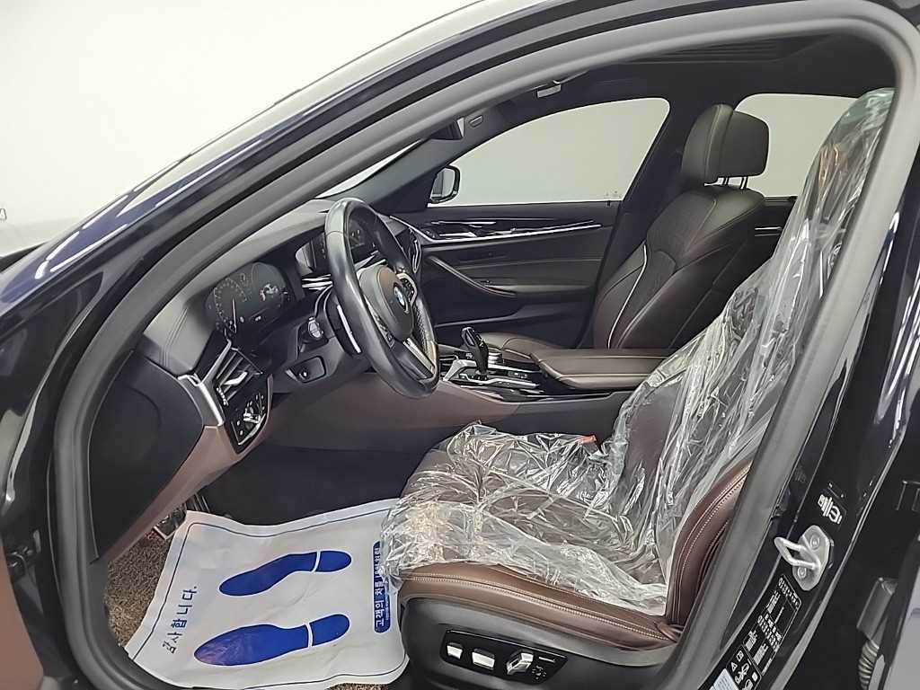 BMW 5 Series - Vista 11