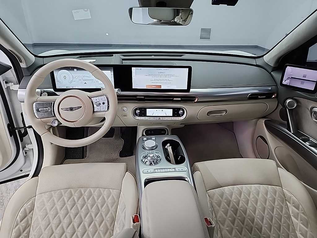 HYUNDAI Ioniq 5 - Vista 7