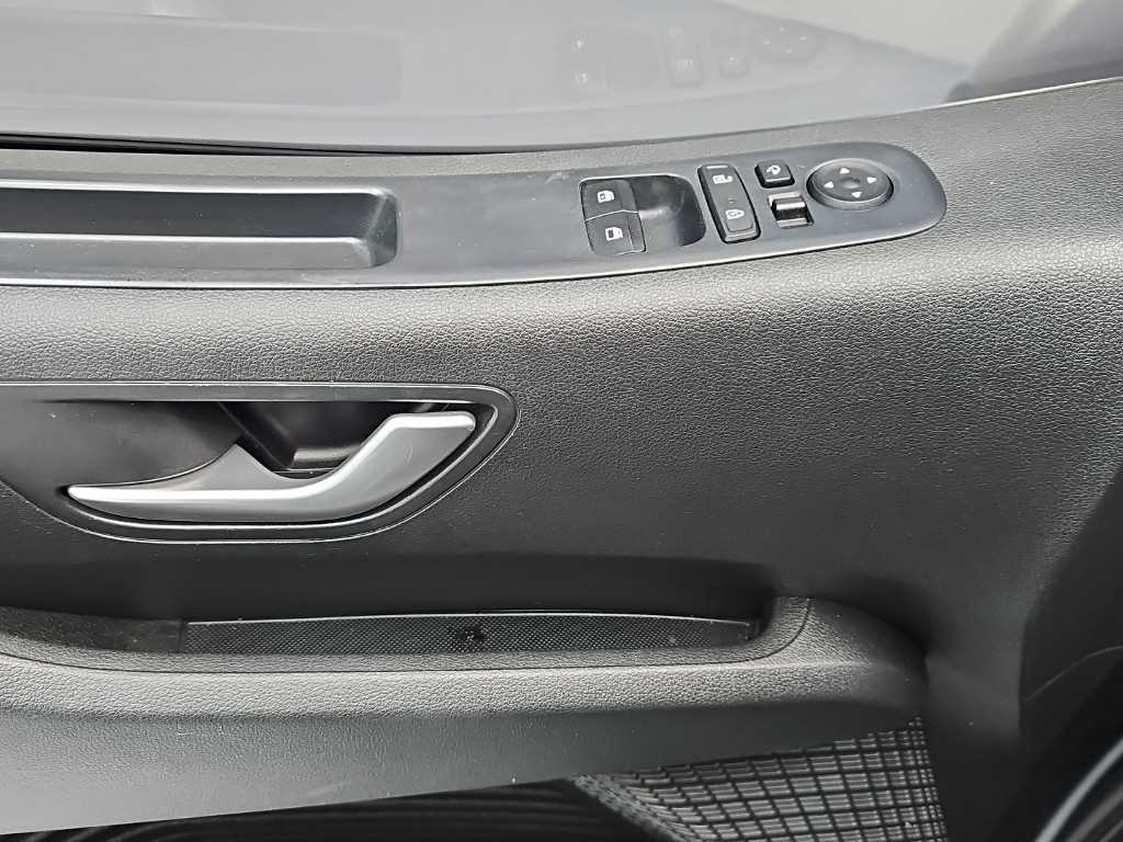 HYUNDAI Staria 2022 Gris - Importación desde Corea - HF Imports Iquique - Foto 14