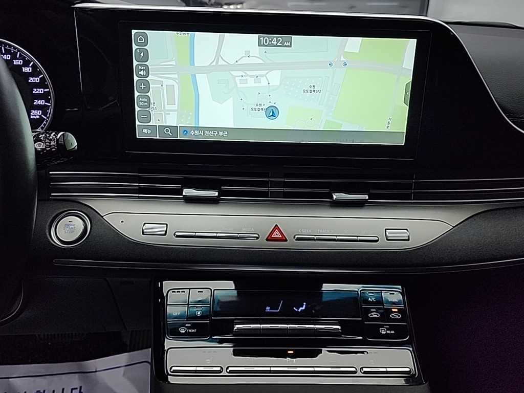 HYUNDAI Grandeur - Vista 10