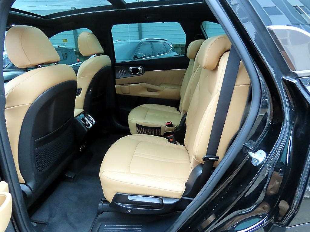 KIA Sorento - Vista 6
