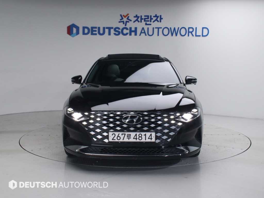 HYUNDAI Grandeur - Vista 3