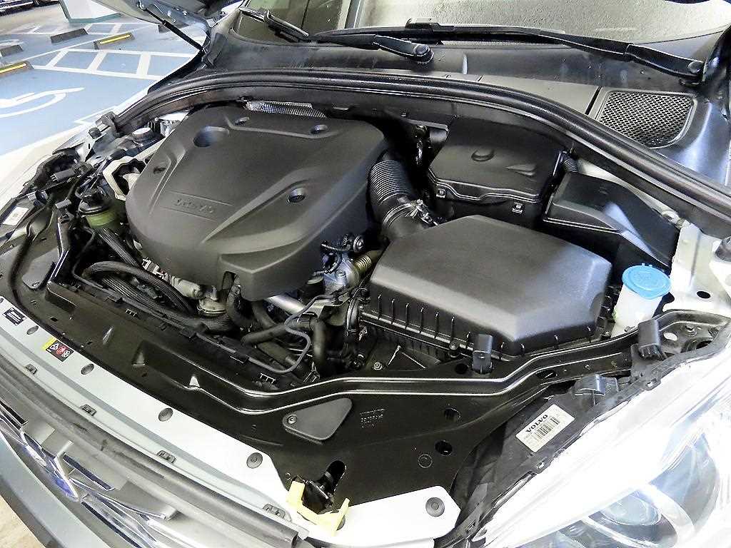 Volvo XC60 2015 Gris - Importación desde Corea - HF Imports Iquique - Foto 19