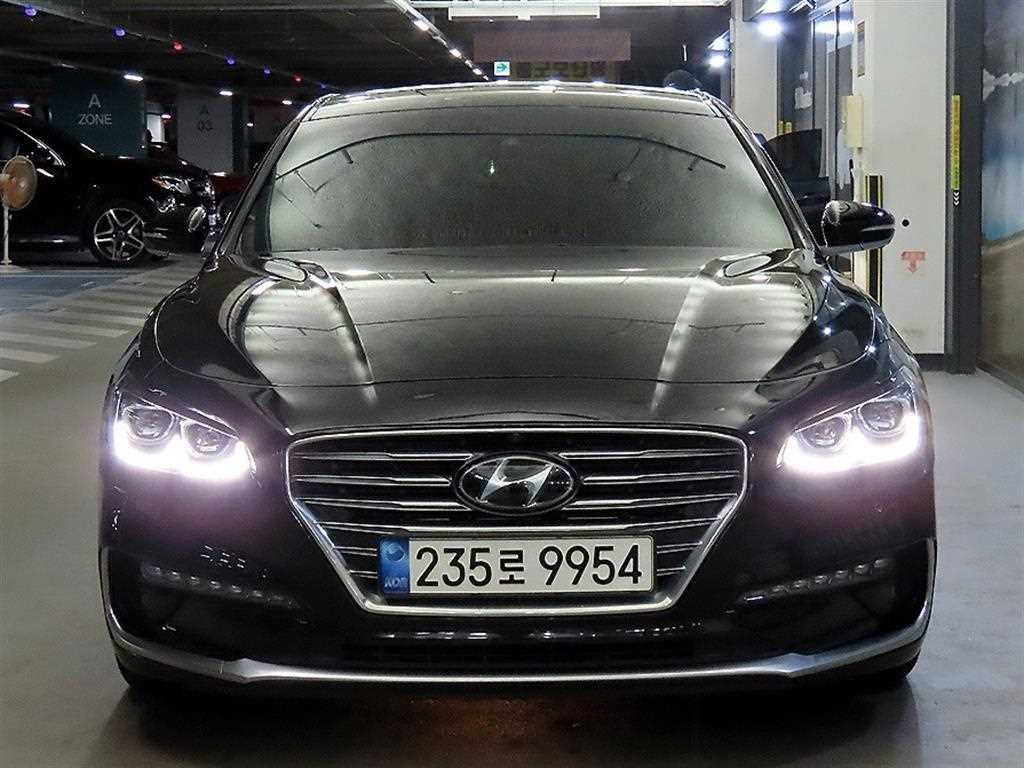 HYUNDAI Grandeur - Vista 2