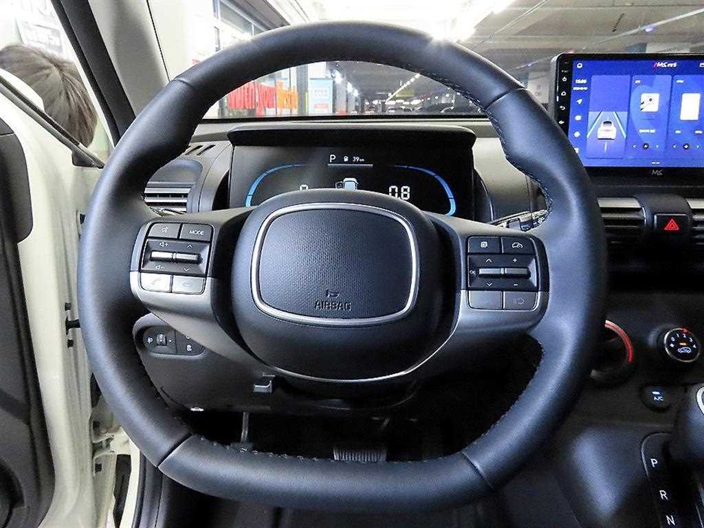 HYUNDAI Casper - Vista 8