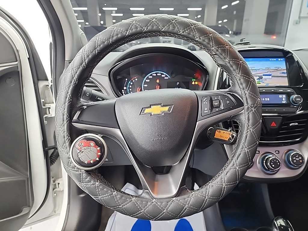Chevrolet Spark - Vista 9